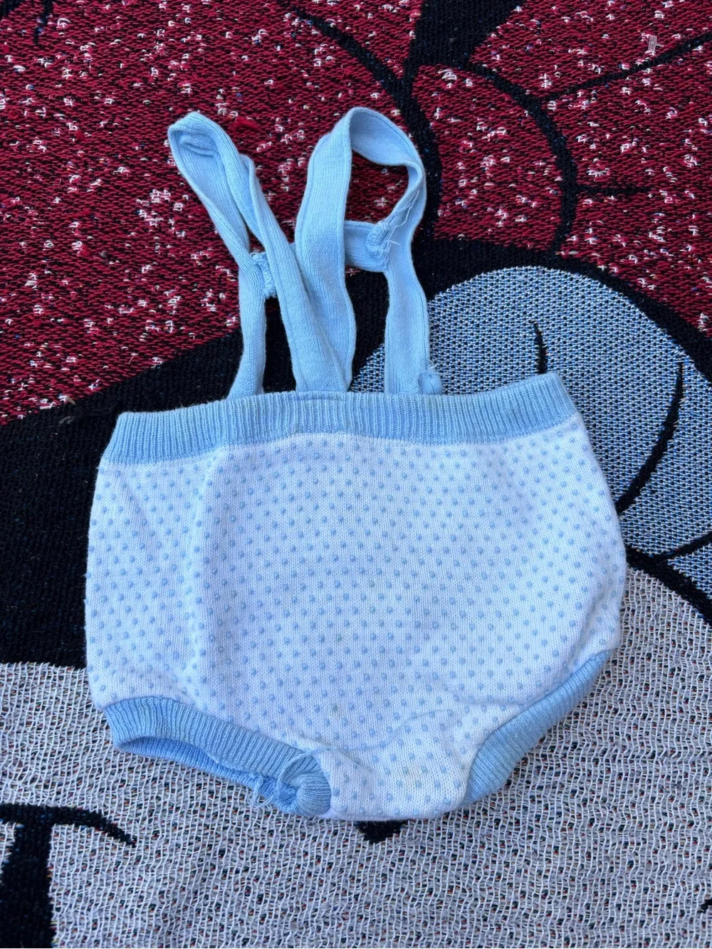 VINTAGE BLUE AND WHITE ONE PIECE BABY OUTFIT SIZE NEWBORN